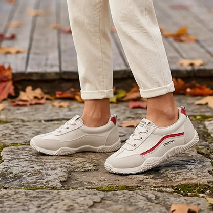 【Veľkosti 35-40】👟Dámske tenisky v nemeckom štýle s okrúhlou špičkou – Ľahké a priedušné, ploché, všestranné na každodenné nosenie – Klasický biely dizajn