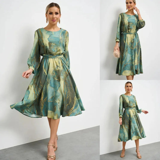 🌿Koniec sezóny – zľava -50 % 👗 Elegantné zelené šaty s dlhými rukávmi a splývavou sukňou 🌸