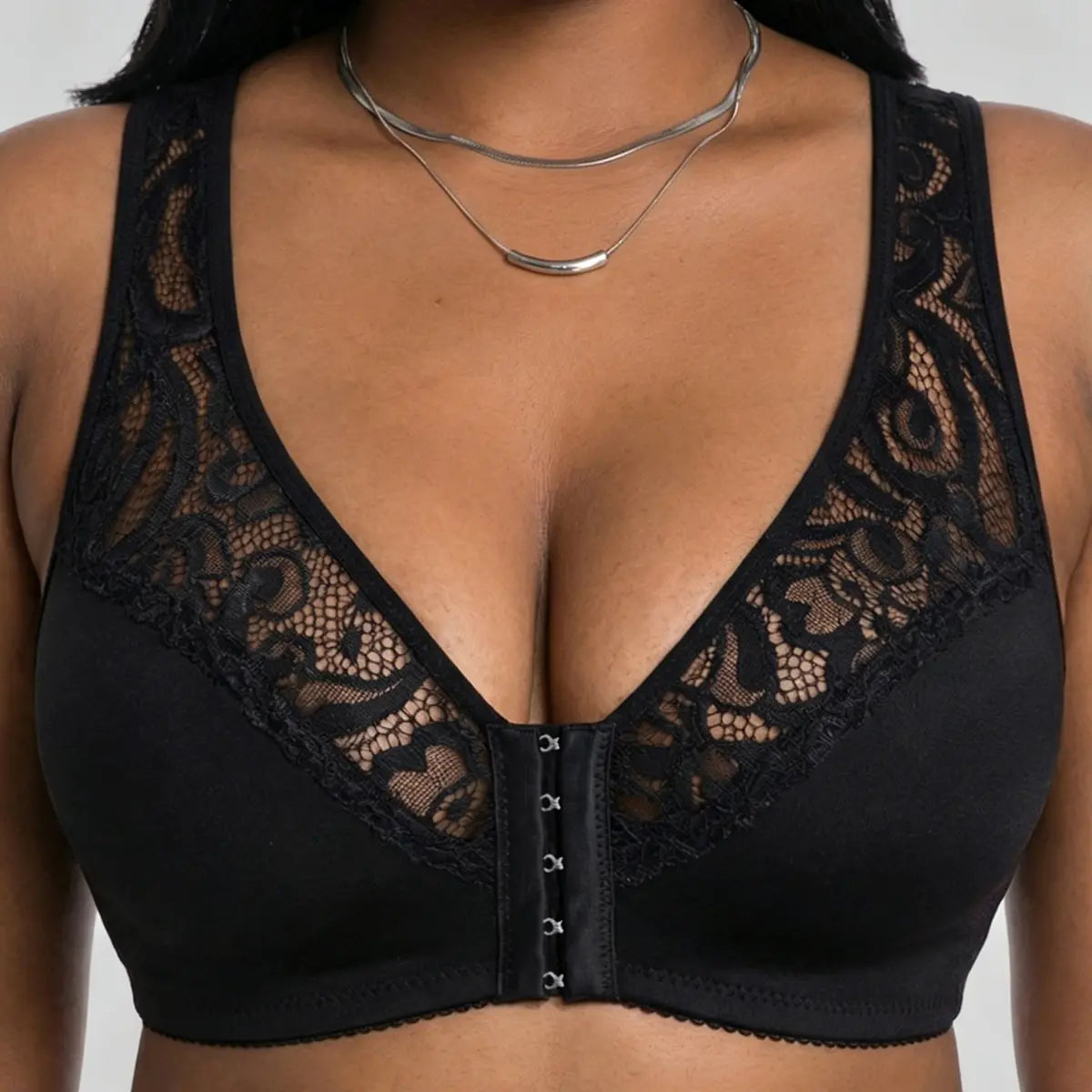 💖Najnižšia cena vôbec【3-dielna sada】【L-4XL】😍🩲Podprsenka s push-up strihom pre väčšie veľkosti, krásna čipka, push-up a vyklenutý dizajn, zapínanie vpredu