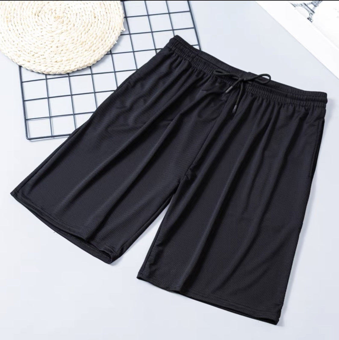 👍🌴【Kúp 1 a 1 zadarmo】【M-4XL】Veľmi dobrá akcia, nové letné pánske ležérne voľné šortky, outdoorové plážové šortky, pánske športové nohavice，2-dielna sada