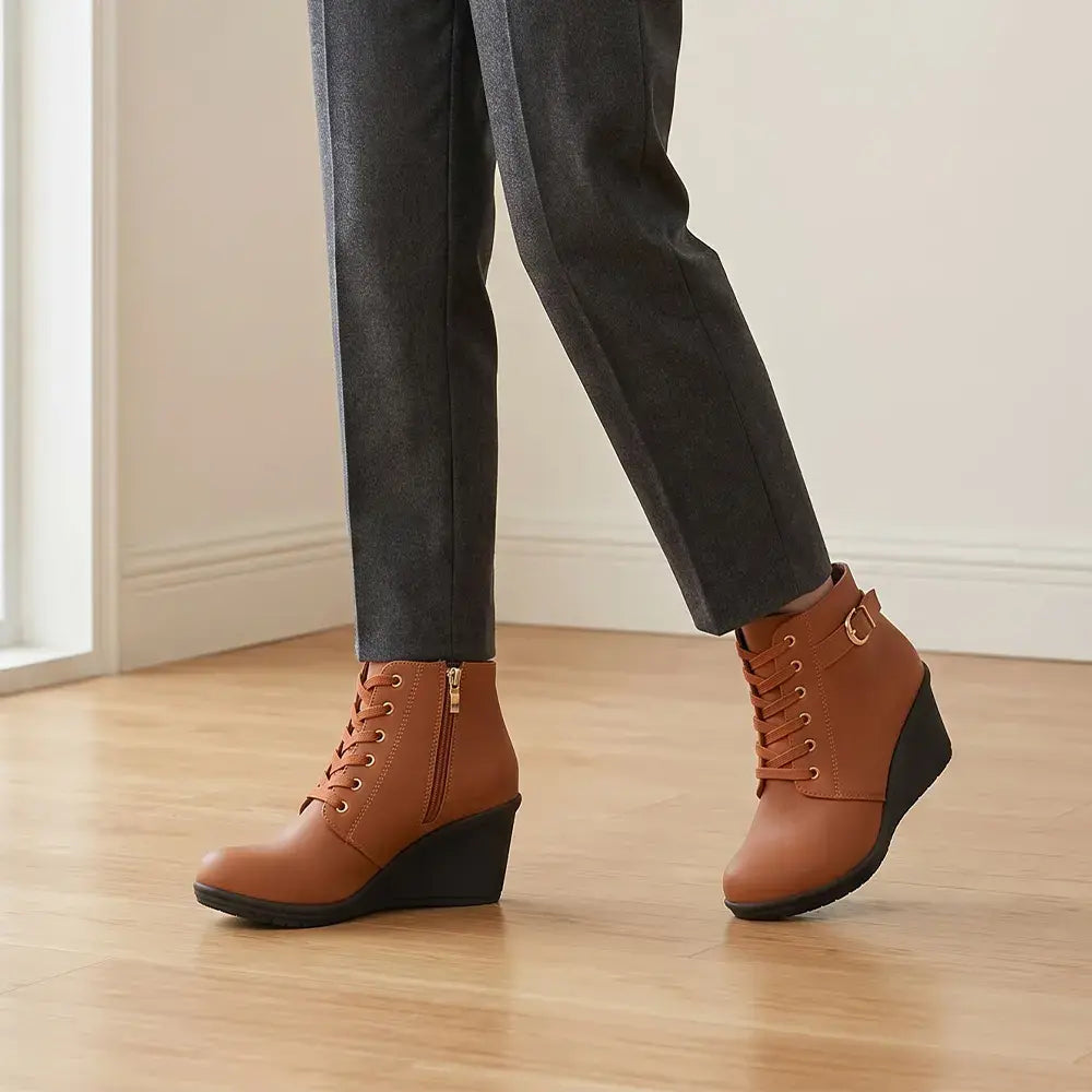 【veľkosti 35-42】👢 Dámske zimné kotníkové boty na klínku , bočný zips, 5 farieb, stabilný krok.