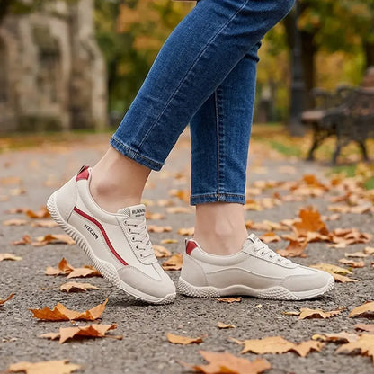 【Veľkosti 35-40】👟Dámske tenisky v nemeckom štýle s okrúhlou špičkou – Ľahké a priedušné, ploché, všestranné na každodenné nosenie – Klasický biely dizajn