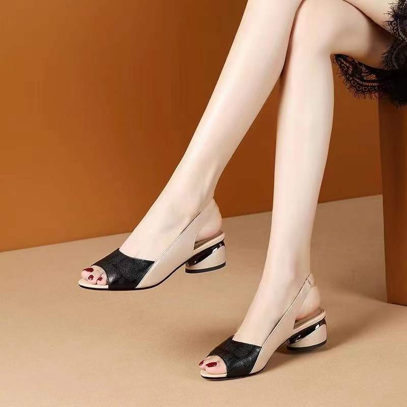 😘 😘【45% OFF】✨【35-43】Rímske sandále nového letného štýlu s otvorenou špičkou a hrubým opätkom pre ženy